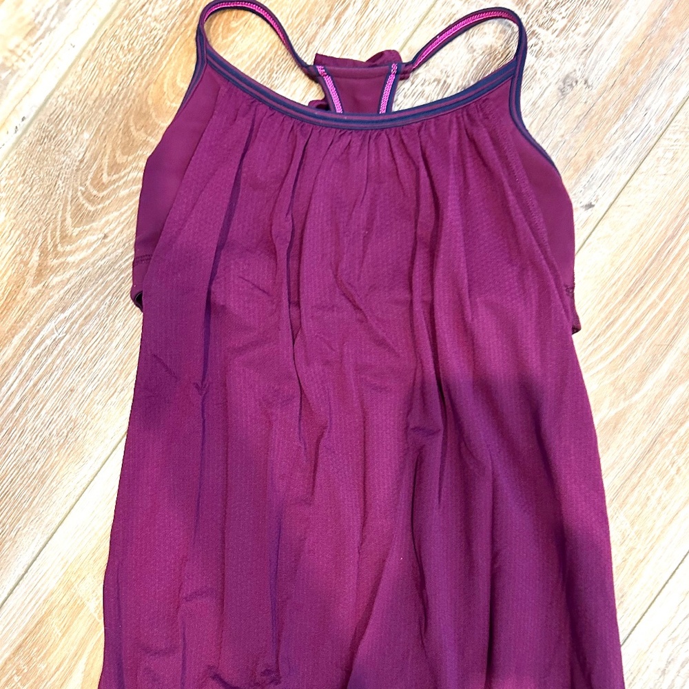 Lululemon Athletica Flow and Go Tank II- Burgundy
